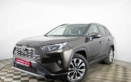 Toyota RAV4, 2020 год, 3 199 000 рублей, 1 фотография