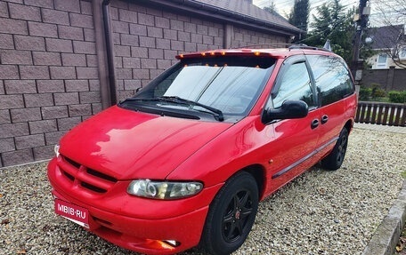 Chrysler Voyager III, 1998 год, 575 000 рублей, 3 фотография