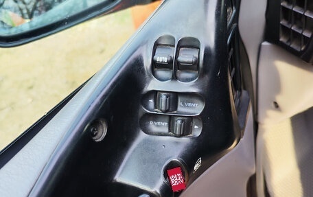 Chrysler Voyager III, 1998 год, 575 000 рублей, 16 фотография