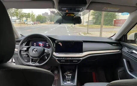 Skoda Octavia IV, 2022 год, 1 570 000 рублей, 7 фотография