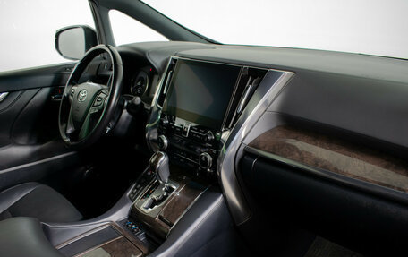 Toyota Alphard III, 2021 год, 7 200 000 рублей, 9 фотография