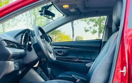 Toyota Yaris XP150 рестайлинг, 2022 год, 1 120 000 рублей, 11 фотография