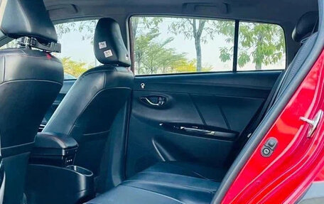 Toyota Yaris XP150 рестайлинг, 2022 год, 1 120 000 рублей, 12 фотография