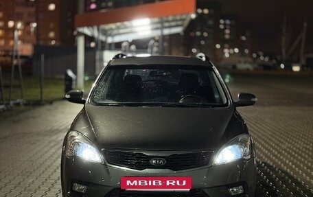 KIA cee'd I рестайлинг, 2010 год, 760 000 рублей, 2 фотография