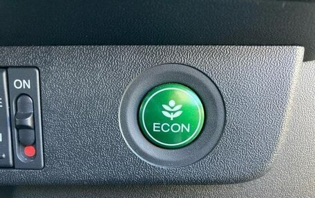 Honda Stepwgn IV, 2022 год, 1 350 000 рублей, 26 фотография