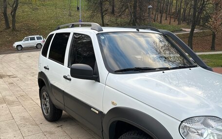 Chevrolet Niva I рестайлинг, 2014 год, 650 000 рублей, 2 фотография