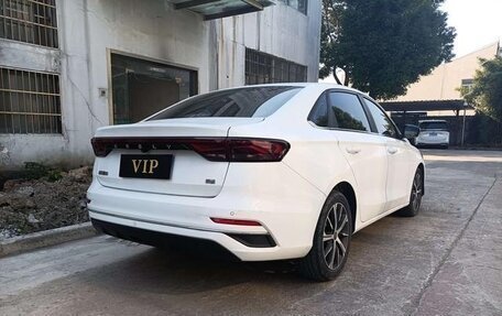 Geely Emgrand, 2022 год, 1 350 000 рублей, 6 фотография