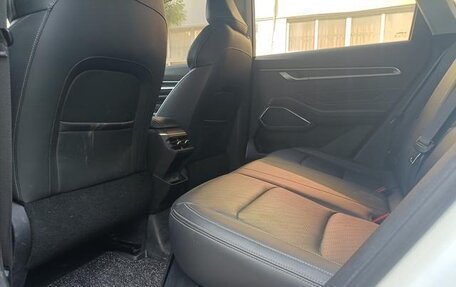 Geely Emgrand, 2022 год, 1 350 000 рублей, 9 фотография