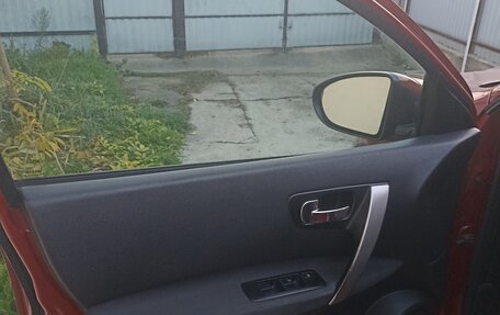 Nissan Qashqai, 2010 год, 1 100 000 рублей, 2 фотография