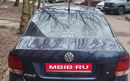 Volkswagen Polo VI (EU Market), 2011 год, 950 000 рублей, 3 фотография
