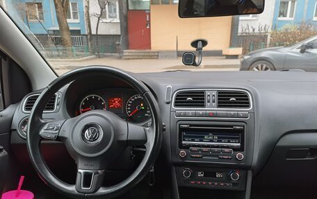 Volkswagen Polo VI (EU Market), 2011 год, 950 000 рублей, 8 фотография