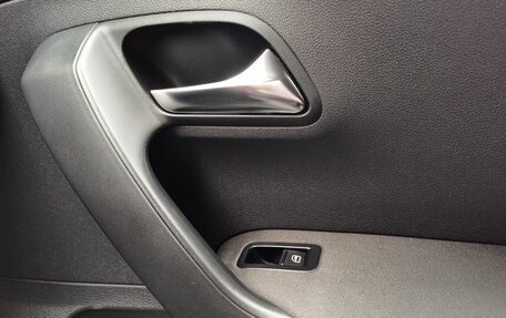 Volkswagen Polo VI (EU Market), 2011 год, 950 000 рублей, 13 фотография