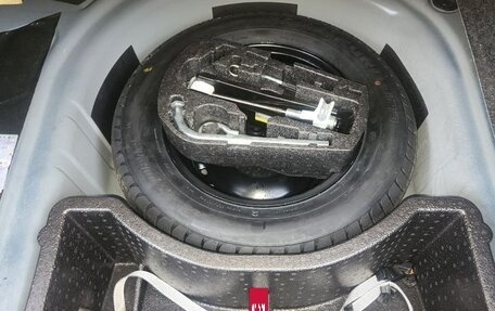 Volkswagen Polo VI (EU Market), 2011 год, 950 000 рублей, 16 фотография