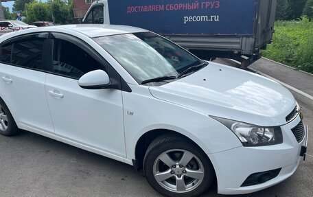 Chevrolet Cruze II, 2011 год, 730 000 рублей, 8 фотография