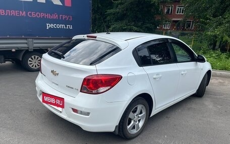 Chevrolet Cruze II, 2011 год, 730 000 рублей, 10 фотография