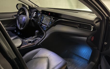 Toyota Camry, 2019 год, 3 900 000 рублей, 17 фотография