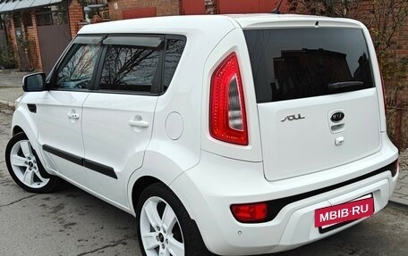 KIA Soul I рестайлинг, 2012 год, 950 000 рублей, 4 фотография