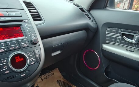 KIA Soul I рестайлинг, 2012 год, 950 000 рублей, 13 фотография