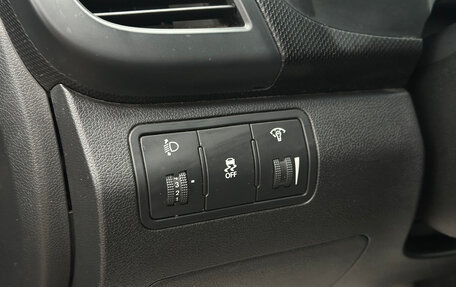 Hyundai Solaris II рестайлинг, 2011 год, 770 000 рублей, 16 фотография