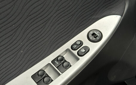 Hyundai Solaris II рестайлинг, 2011 год, 770 000 рублей, 17 фотография