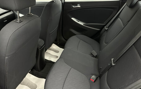 Hyundai Solaris II рестайлинг, 2011 год, 770 000 рублей, 13 фотография