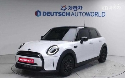 MINI Hatch, 2024 год, 2 780 010 рублей, 1 фотография