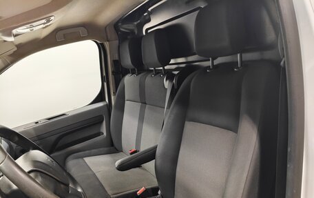 Peugeot Expert, 2019 год, 2 450 000 рублей, 12 фотография