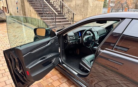 Maserati Ghibli, 2013 год, 2 970 000 рублей, 9 фотография