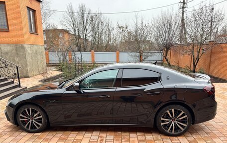 Maserati Ghibli, 2013 год, 2 970 000 рублей, 8 фотография