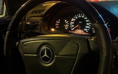 Mercedes-Benz E-Класс, 1997 год, 100 000 рублей, 4 фотография