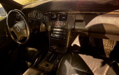 Mercedes-Benz E-Класс, 1997 год, 100 000 рублей, 5 фотография