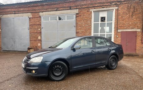 Volkswagen Jetta VI, 2008 год, 599 000 рублей, 2 фотография