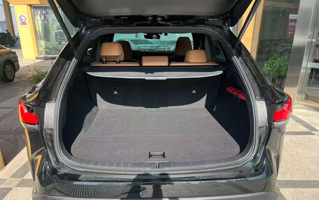 Lexus RX IV рестайлинг, 2025 год, 7 300 000 рублей, 6 фотография