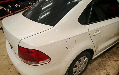 Volkswagen Polo VI (EU Market), 2011 год, 599 000 рублей, 2 фотография