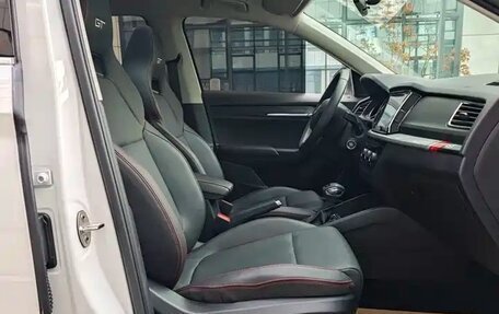 Skoda Kamiq I, 2022 год, 1 820 000 рублей, 10 фотография