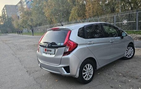 Honda Fit III, 2017 год, 1 080 000 рублей, 2 фотография