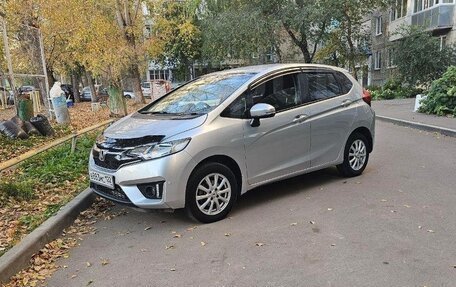 Honda Fit III, 2017 год, 1 080 000 рублей, 10 фотография