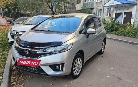 Honda Fit III, 2017 год, 1 080 000 рублей, 12 фотография