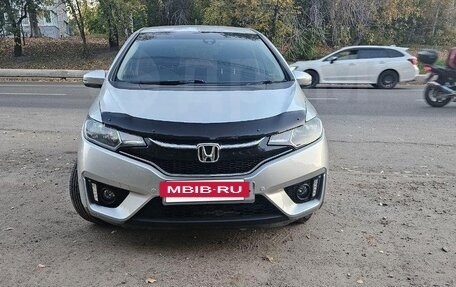 Honda Fit III, 2017 год, 1 080 000 рублей, 7 фотография