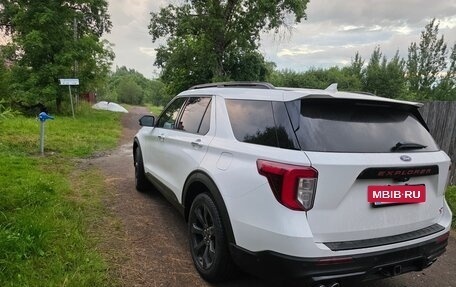 Ford Explorer VI, 2019 год, 4 500 000 рублей, 3 фотография