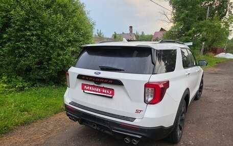 Ford Explorer VI, 2019 год, 4 500 000 рублей, 2 фотография