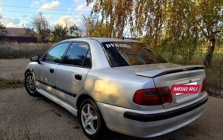 Mitsubishi Carisma I, 2000 год, 140 000 рублей, 6 фотография