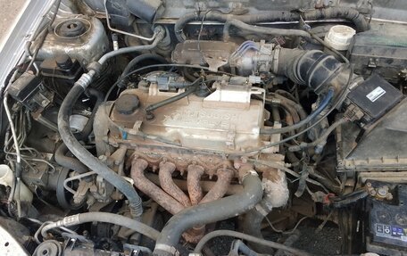 Mitsubishi Carisma I, 2000 год, 140 000 рублей, 12 фотография