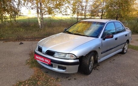 Mitsubishi Carisma I, 2000 год, 140 000 рублей, 7 фотография