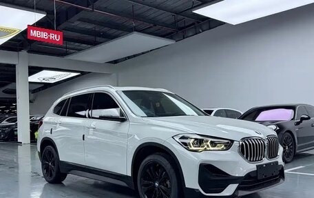 BMW X1, 2021 год, 1 700 000 рублей, 16 фотография