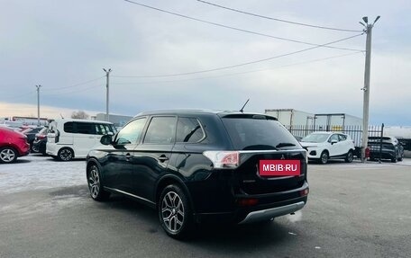 Mitsubishi Outlander III рестайлинг 3, 2014 год, 1 949 000 рублей, 4 фотография