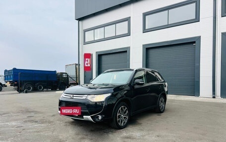 Mitsubishi Outlander III рестайлинг 3, 2014 год, 1 949 000 рублей, 2 фотография