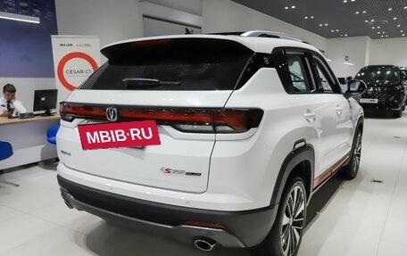 Changan CS35 Plus, 2022 год, 2 199 000 рублей, 4 фотография