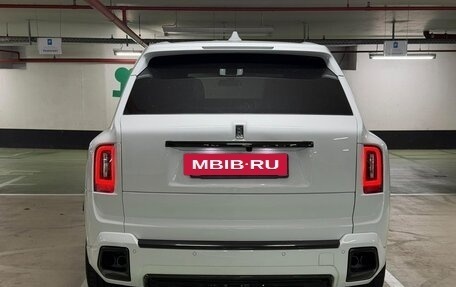 Rolls-Royce Cullinan, 2025 год, 72 000 000 рублей, 8 фотография