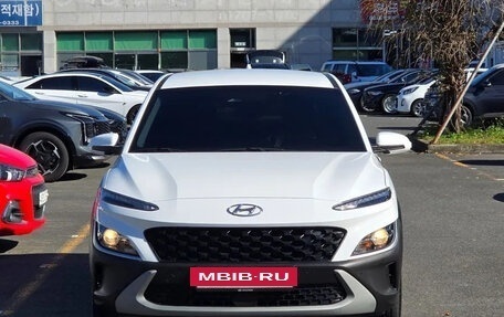 Hyundai Kona I, 2022 год, 1 410 000 рублей, 2 фотография